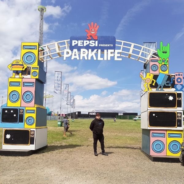 Cameron Takes on Parklife